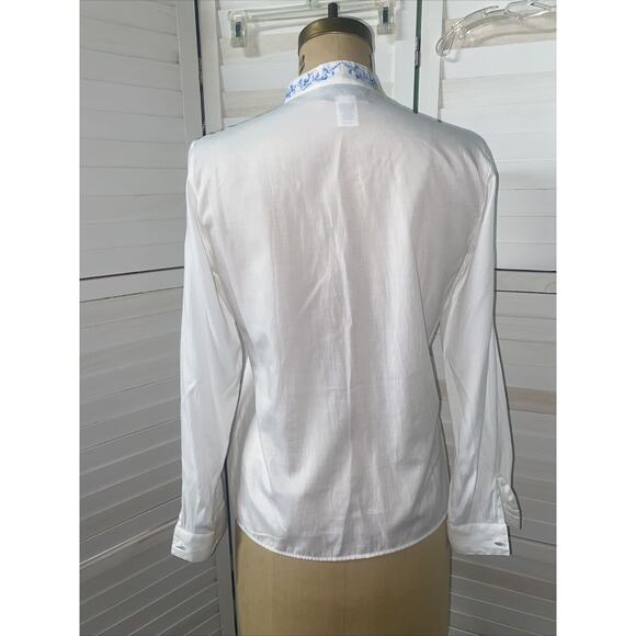 Pendleton Women's White Rayon Button Front Shirt Blouse LS With Embroidery Sz 6 - Picture 4 of 9